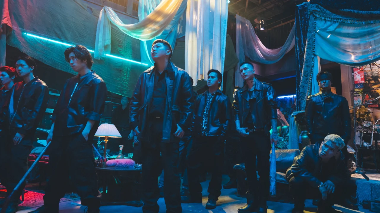 Nắm đấm rực lửa