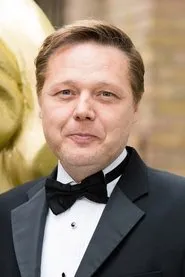 Shaun Dooley